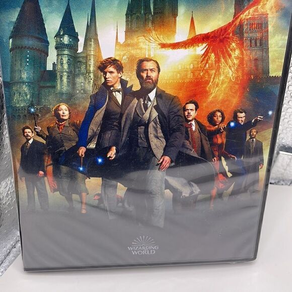 Fantastic Beasts The Secrets of Dumbledore DVD Movie (New) - Picture 4 of 11
